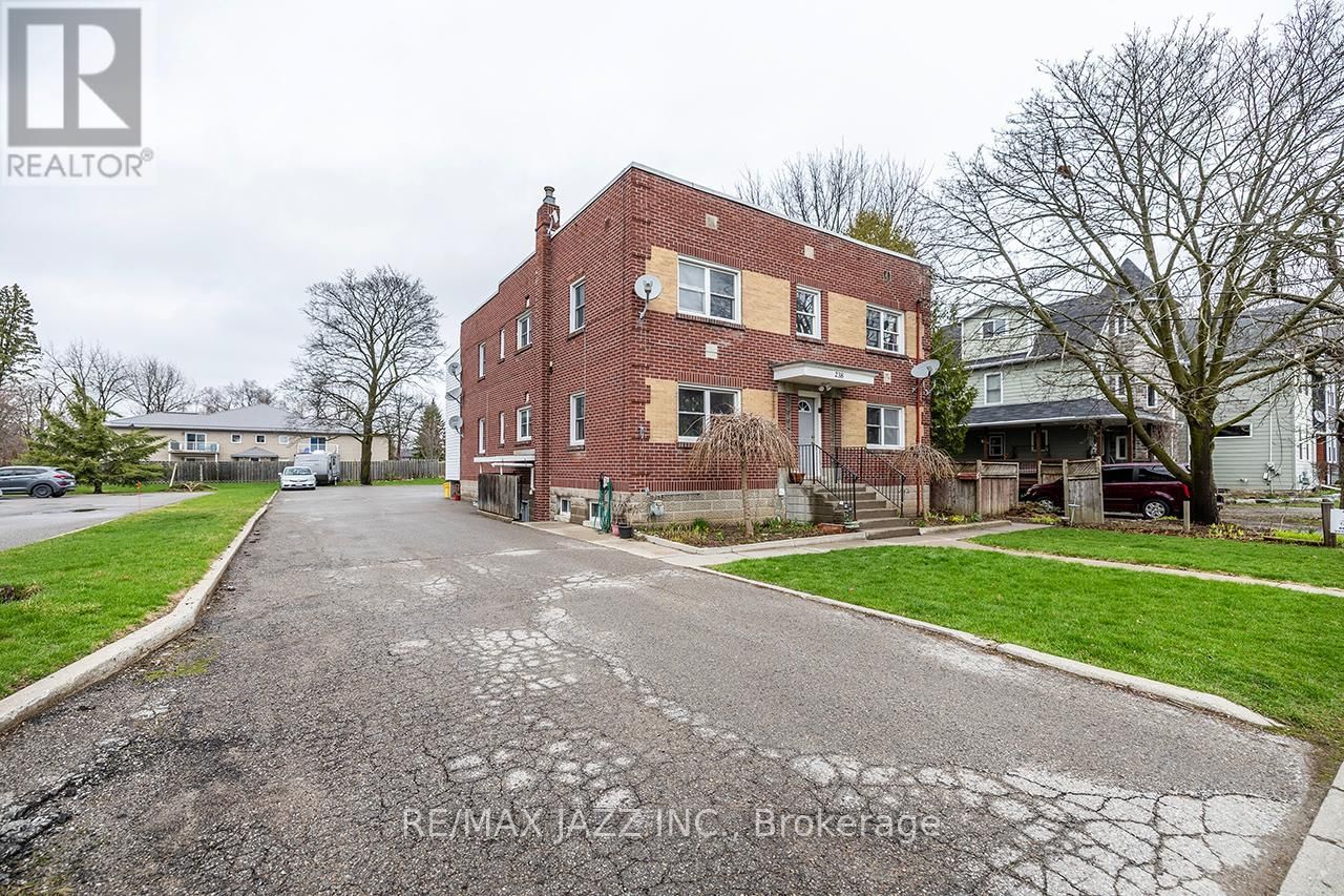 238 JAMES STREET EAST Image 2