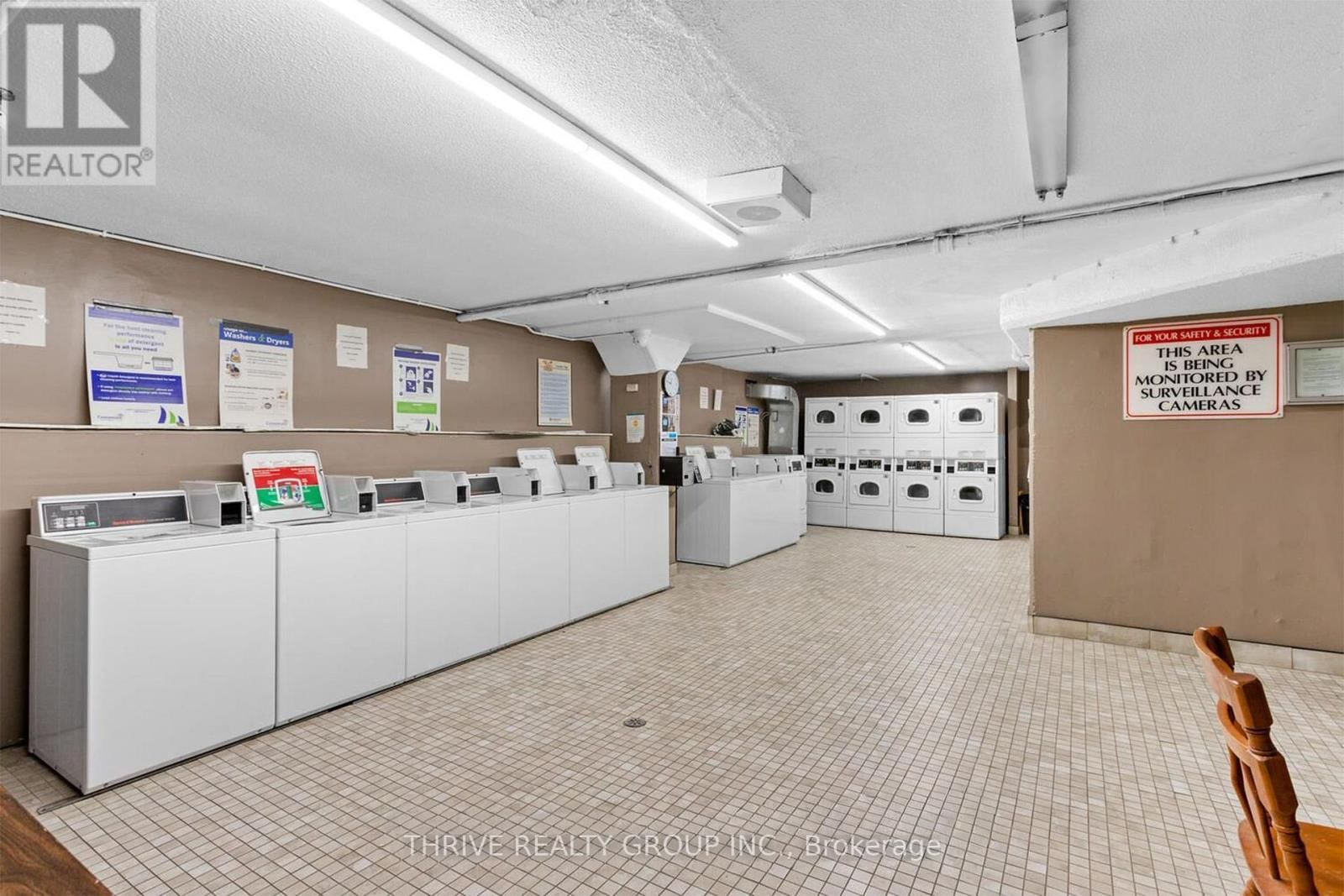 111 - 1103 JALNA BOULEVARD Image 20