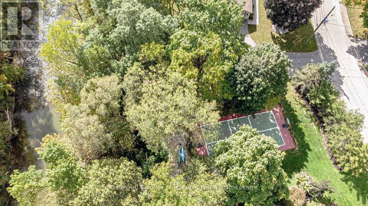 53 PARKWOOD DRIVE Image 10