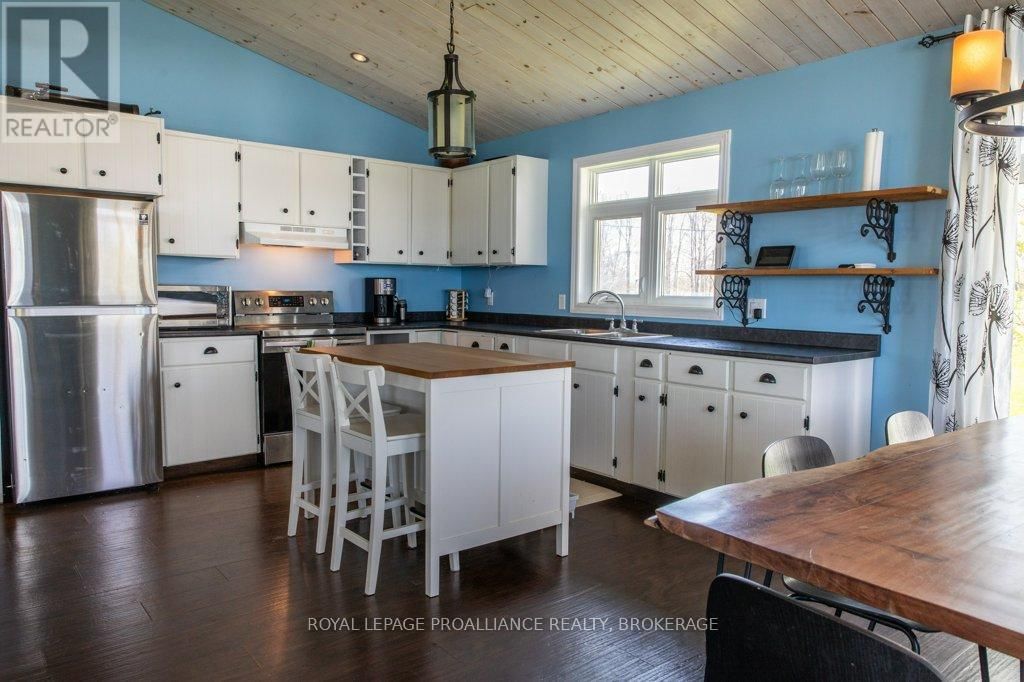 166 EASY LANE Image 11