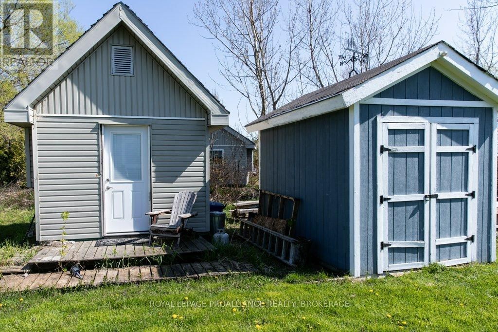 166 EASY LANE Image 27