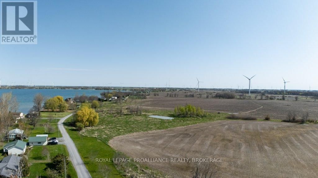 166 EASY LANE Image 34