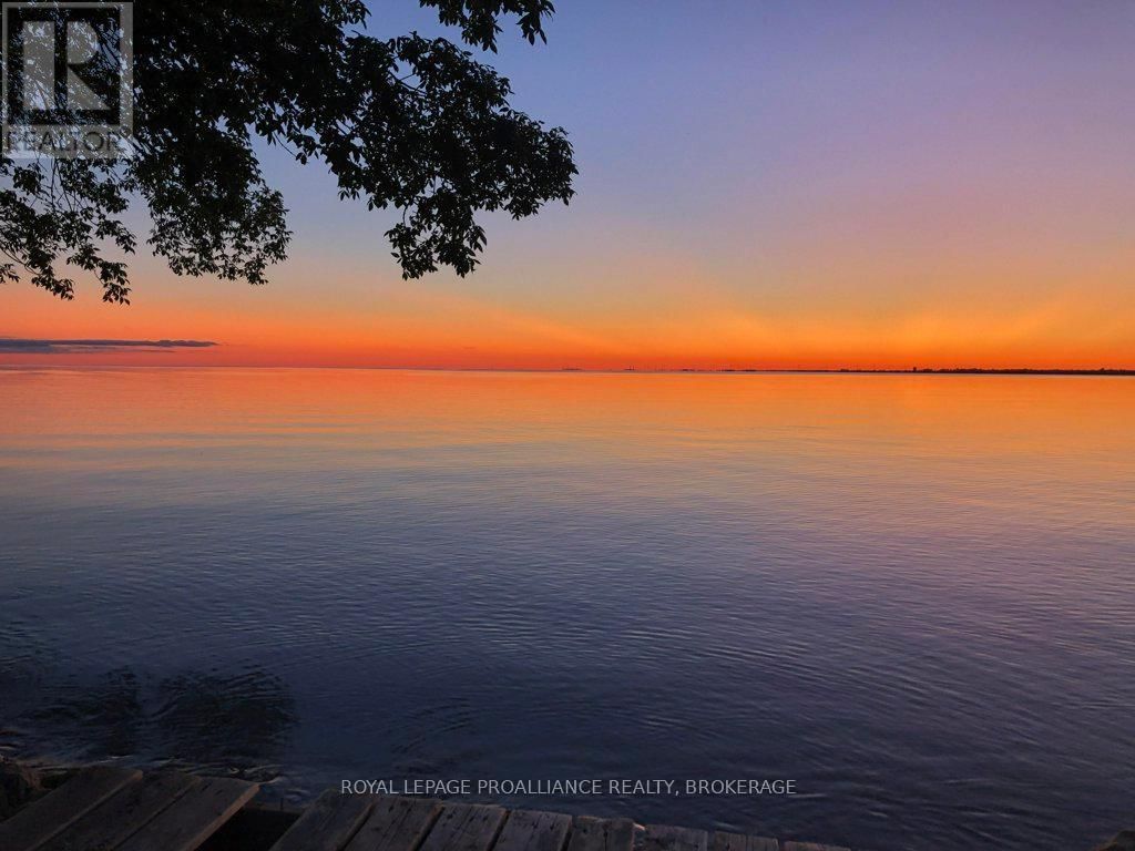 166 EASY LANE Image 37