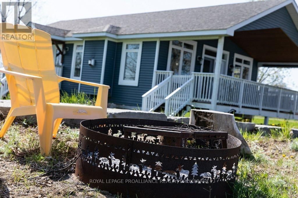 166 EASY LANE Image 9