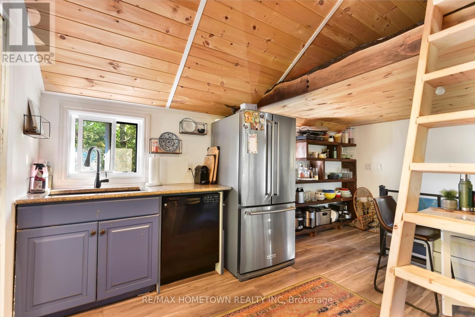 961 NARROWS LANE Image 12