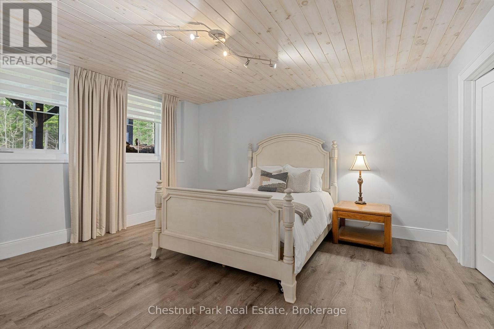 86 BOWYER ROAD Image 33