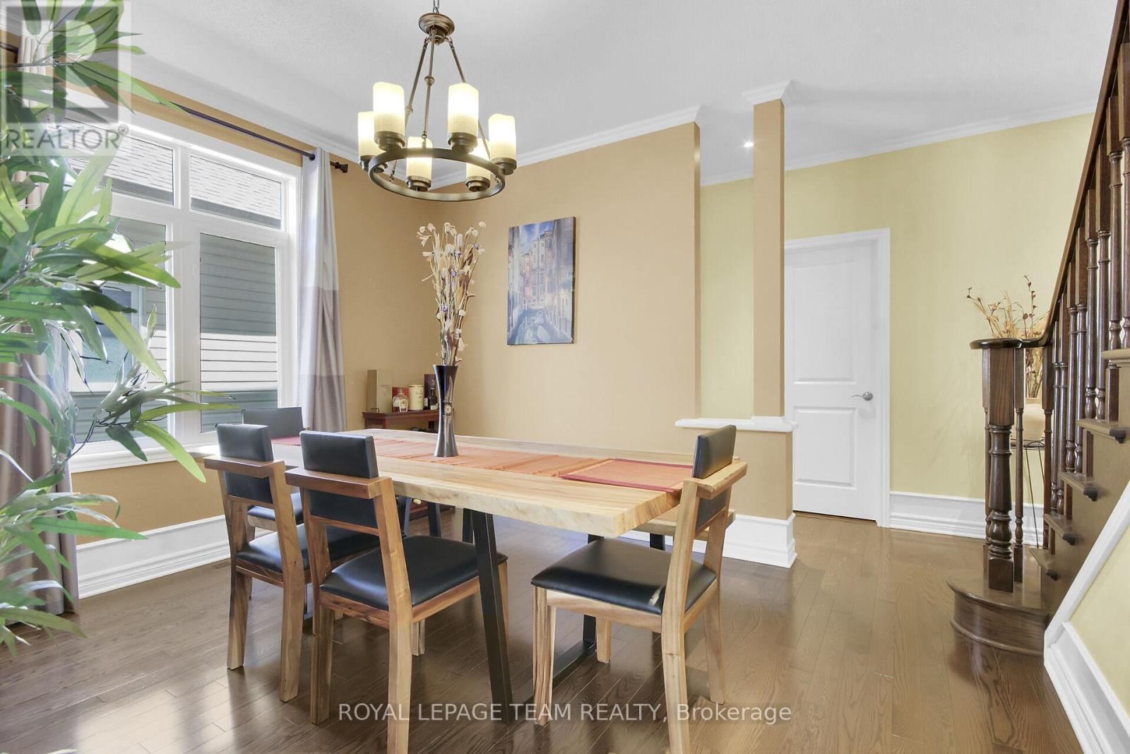 214 DAVY STREET Image 11