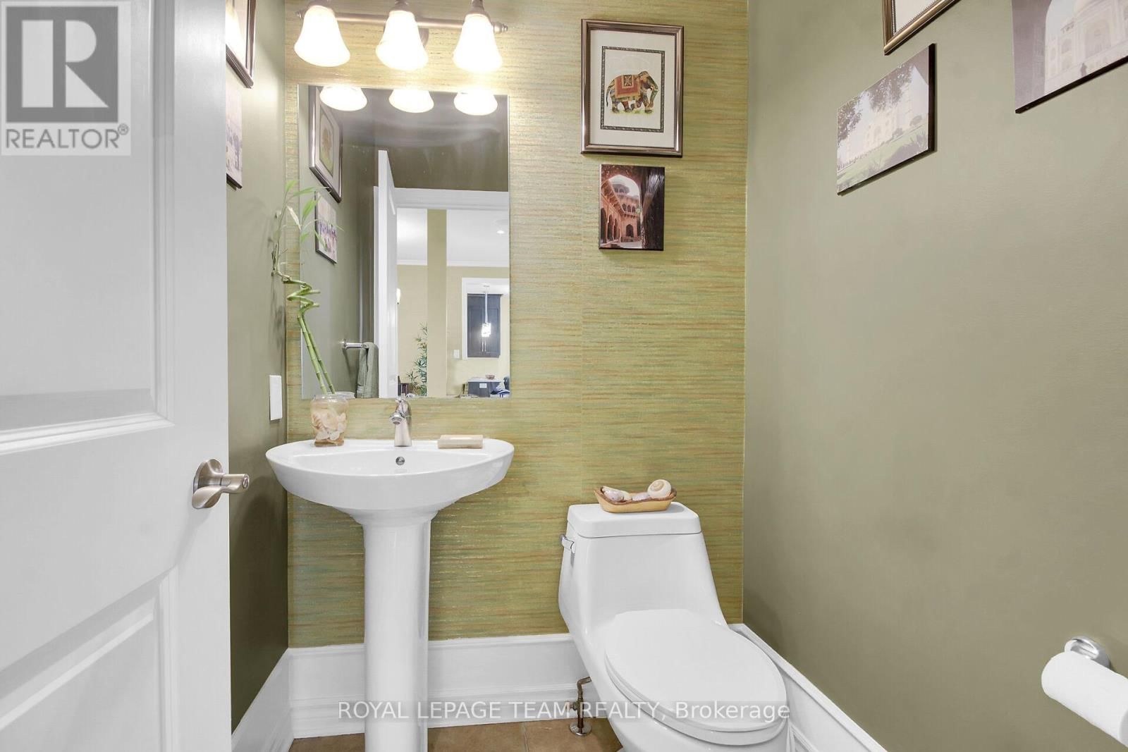 214 DAVY STREET Image 18