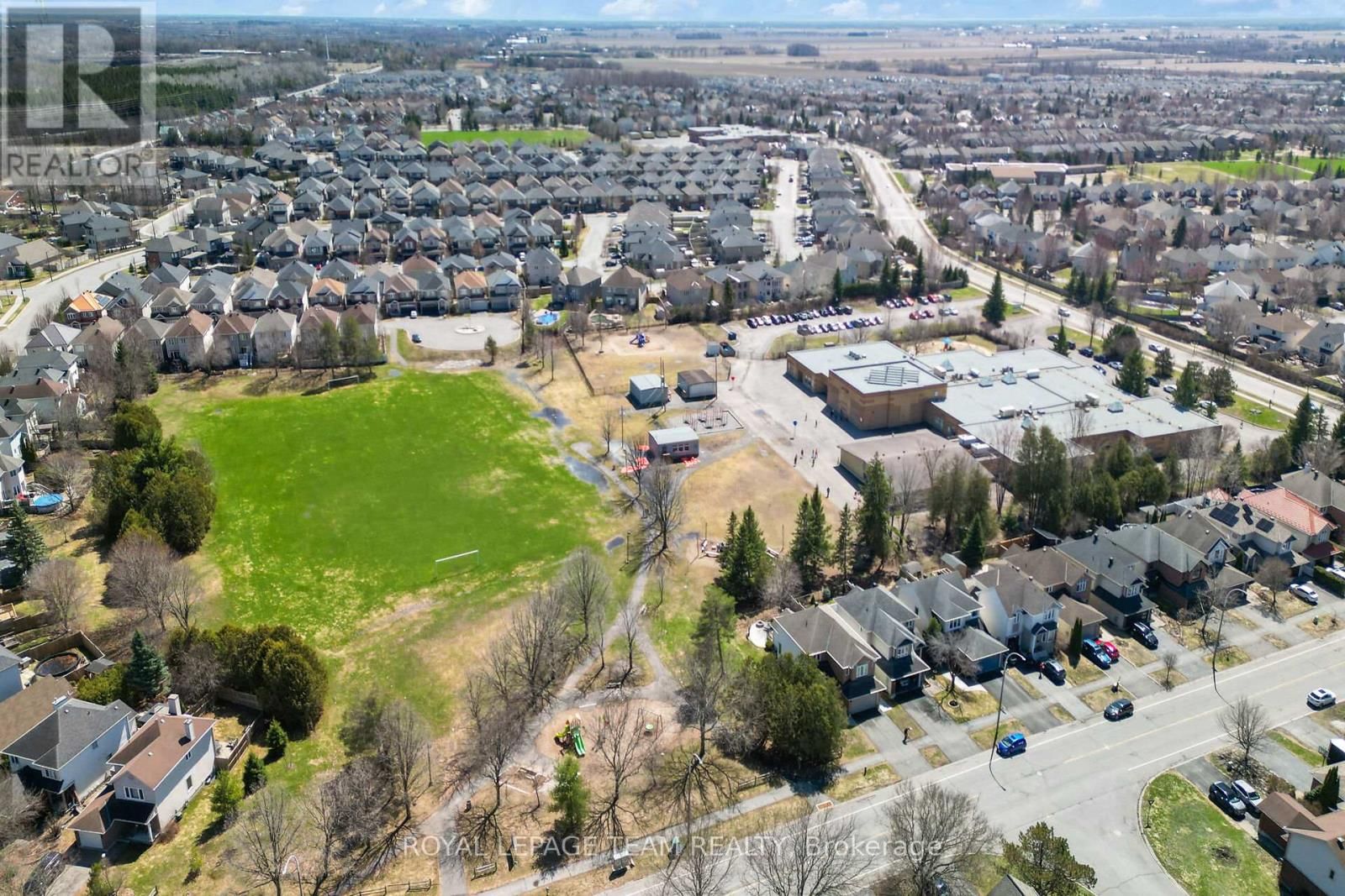 214 DAVY STREET Image 39