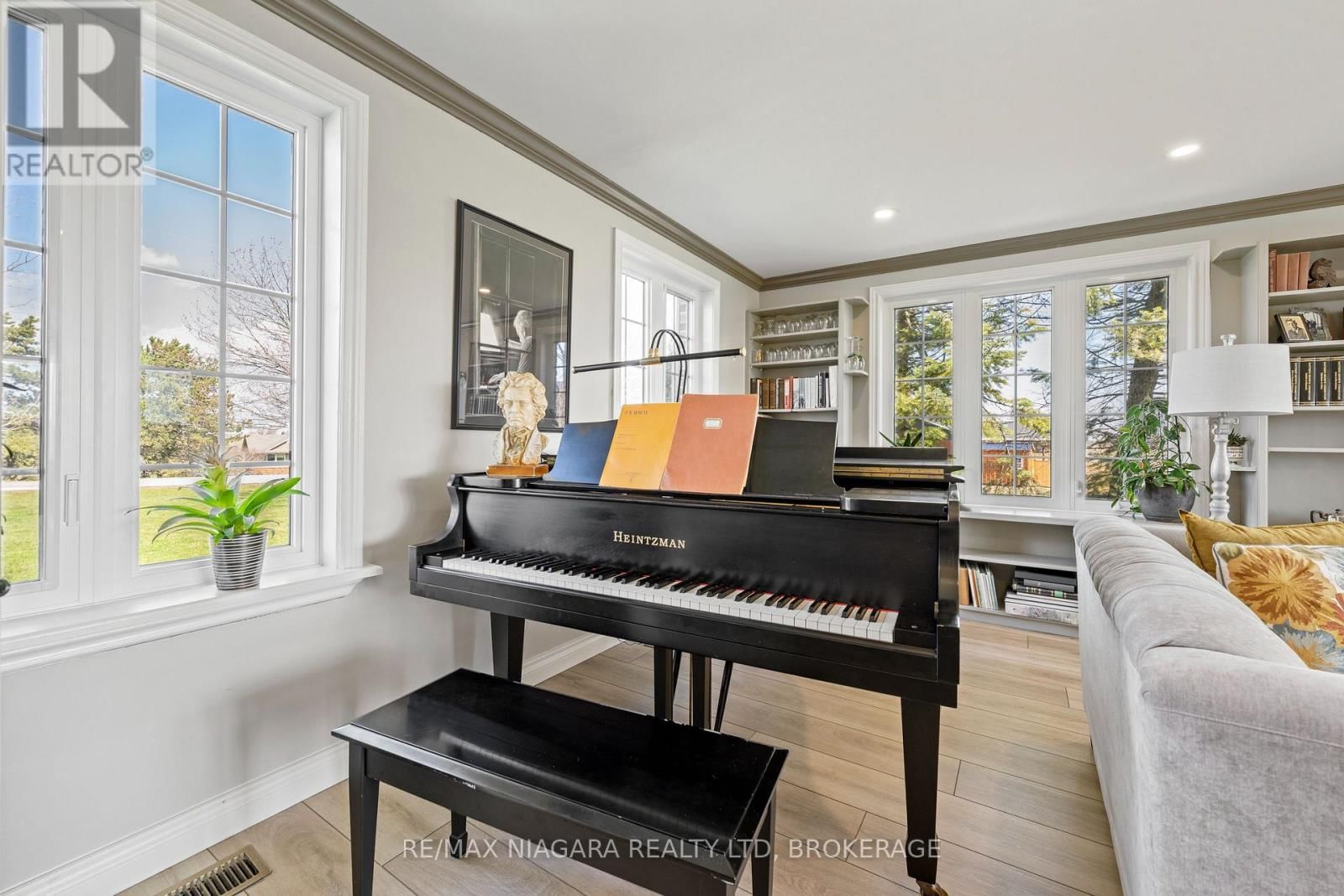 2698 TWENTY RD. ROAD Image 14