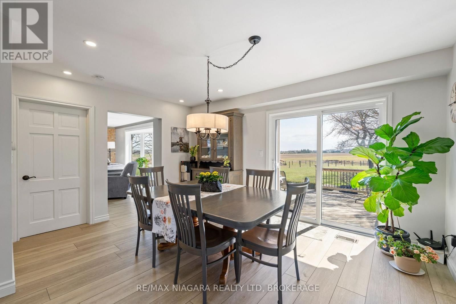 2698 TWENTY RD. ROAD Image 17