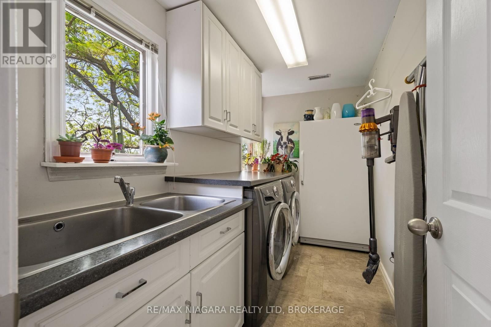 2698 TWENTY RD. ROAD Image 23