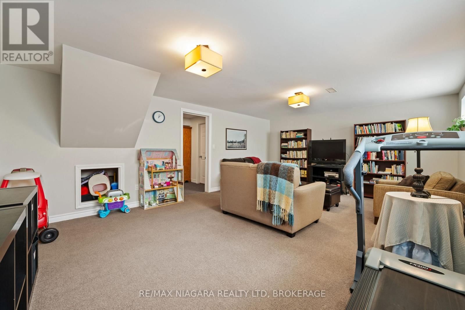 2698 TWENTY RD. ROAD Image 40