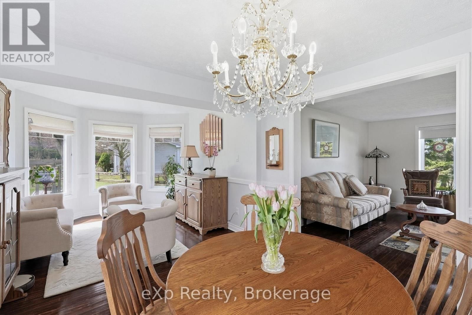 990 HERITAGE DRIVE Image 11