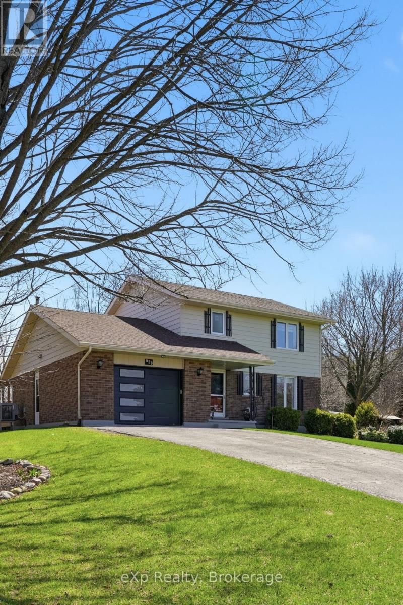 990 HERITAGE DRIVE Image 2