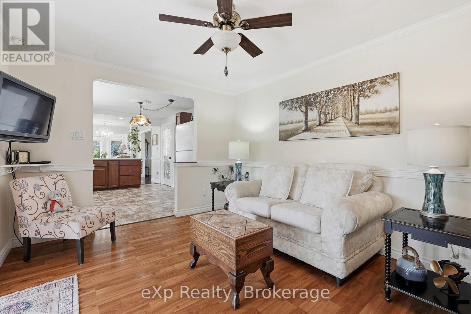 990 HERITAGE DRIVE Image 22