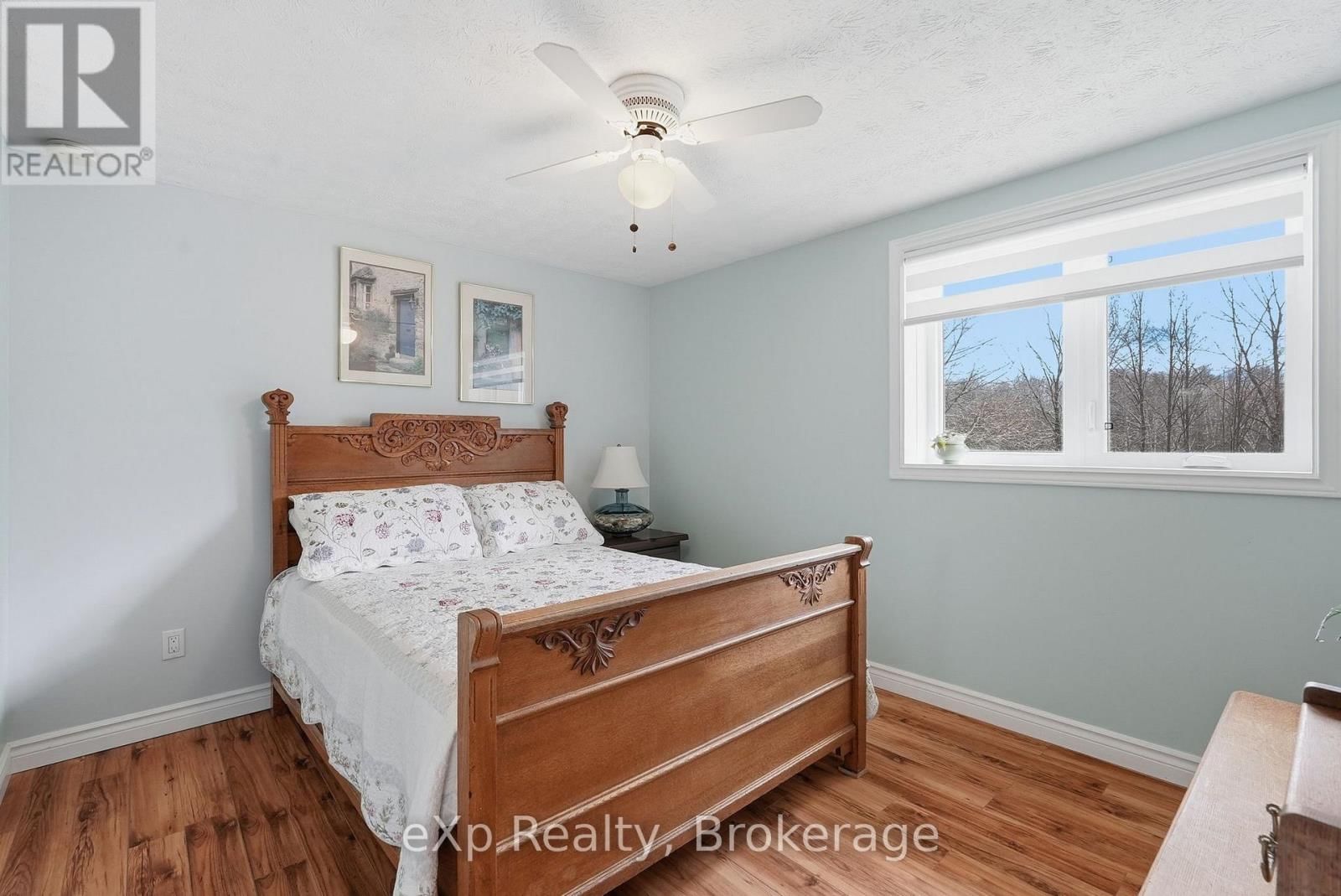 990 HERITAGE DRIVE Image 24