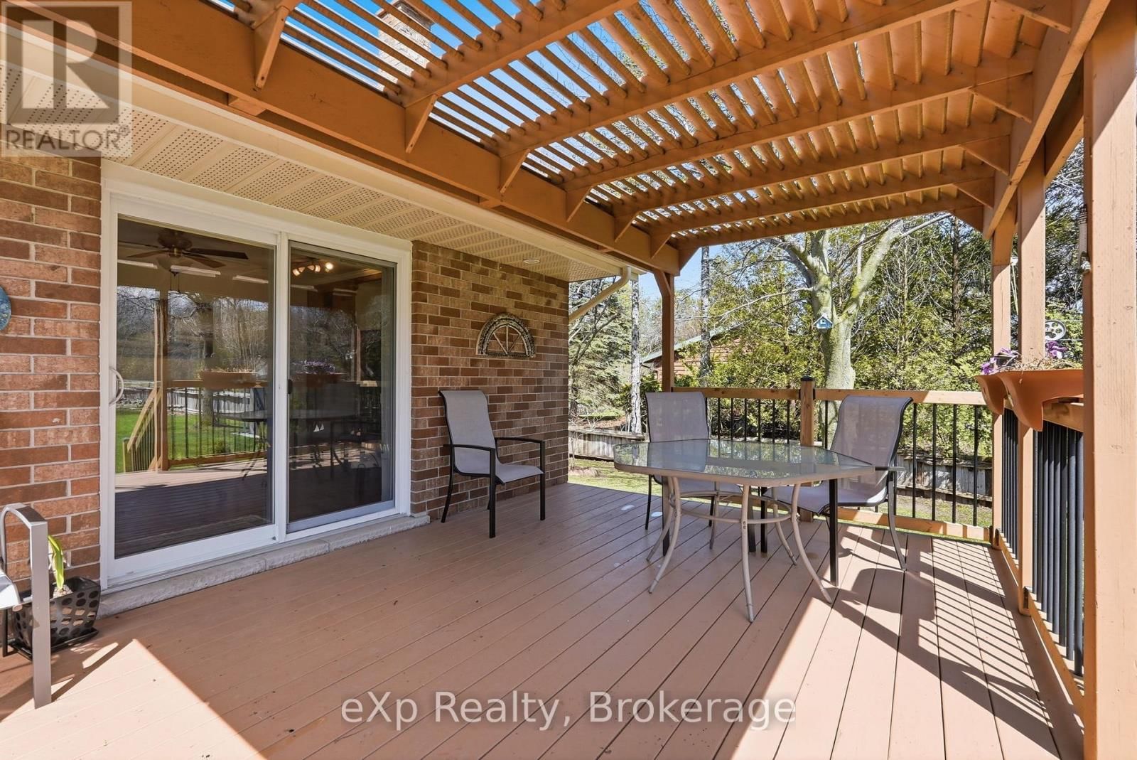 990 HERITAGE DRIVE Image 38