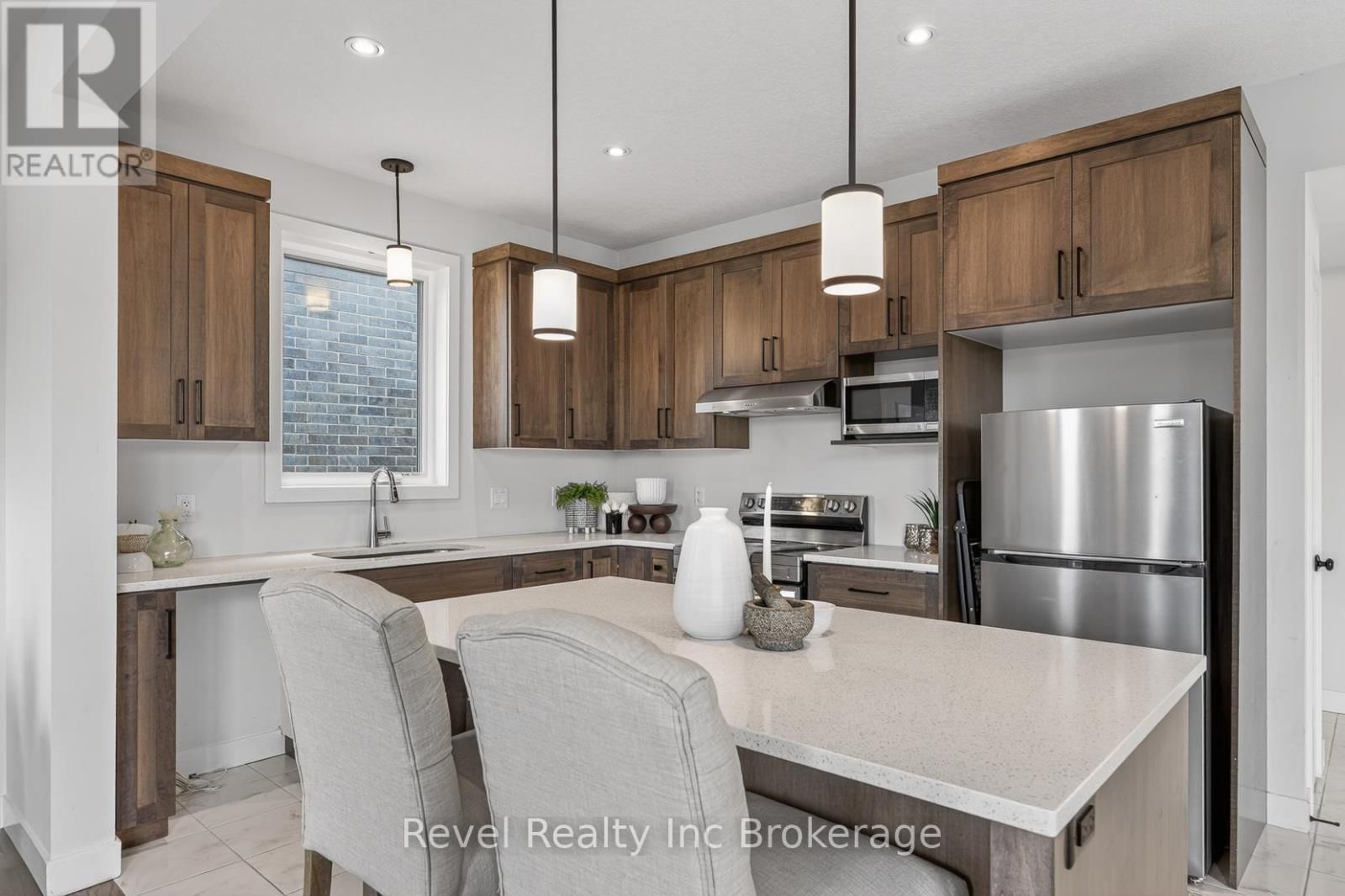 32 SUTHERLAND CRESCENT Image 19