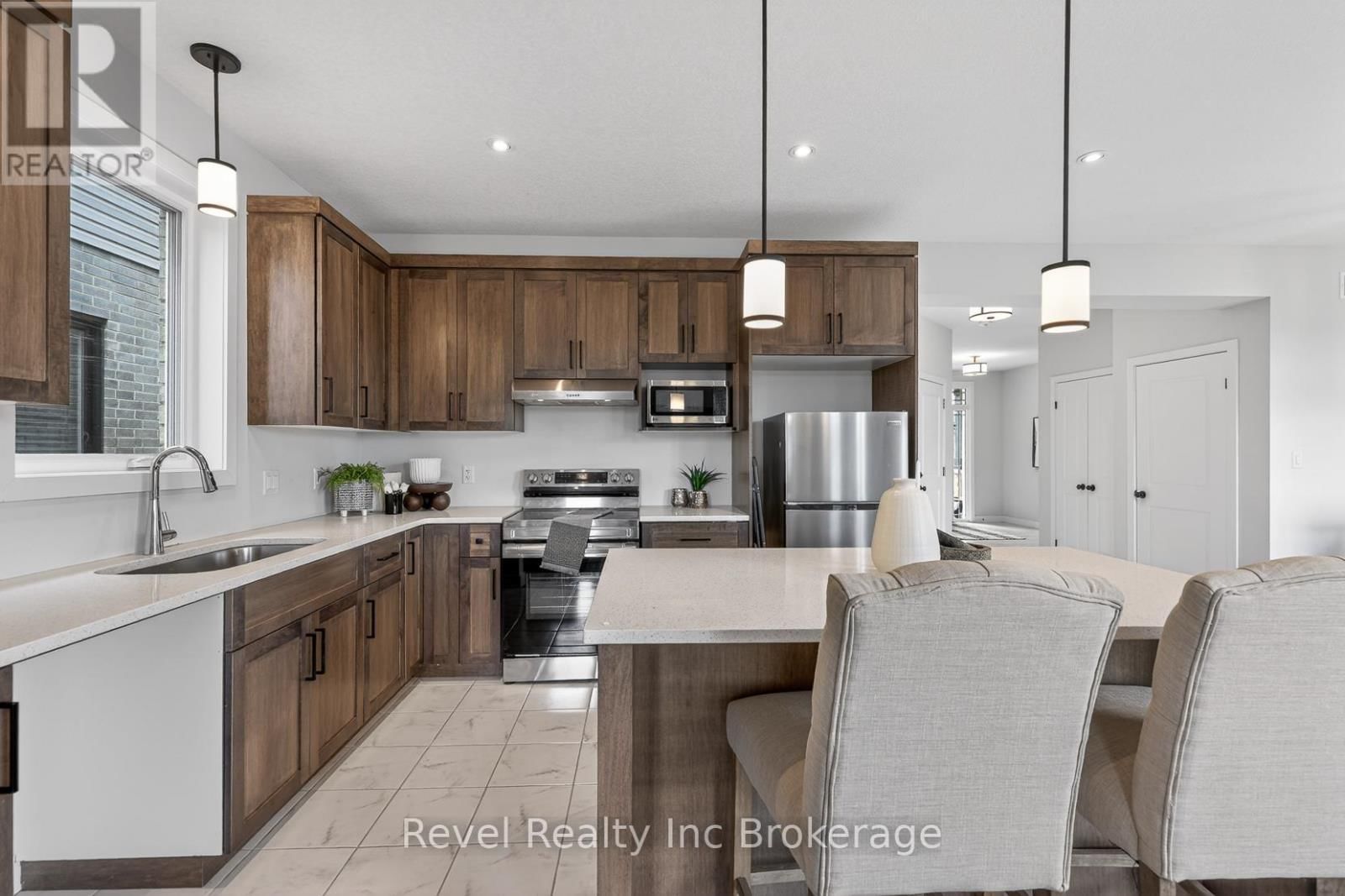 32 SUTHERLAND CRESCENT Image 22