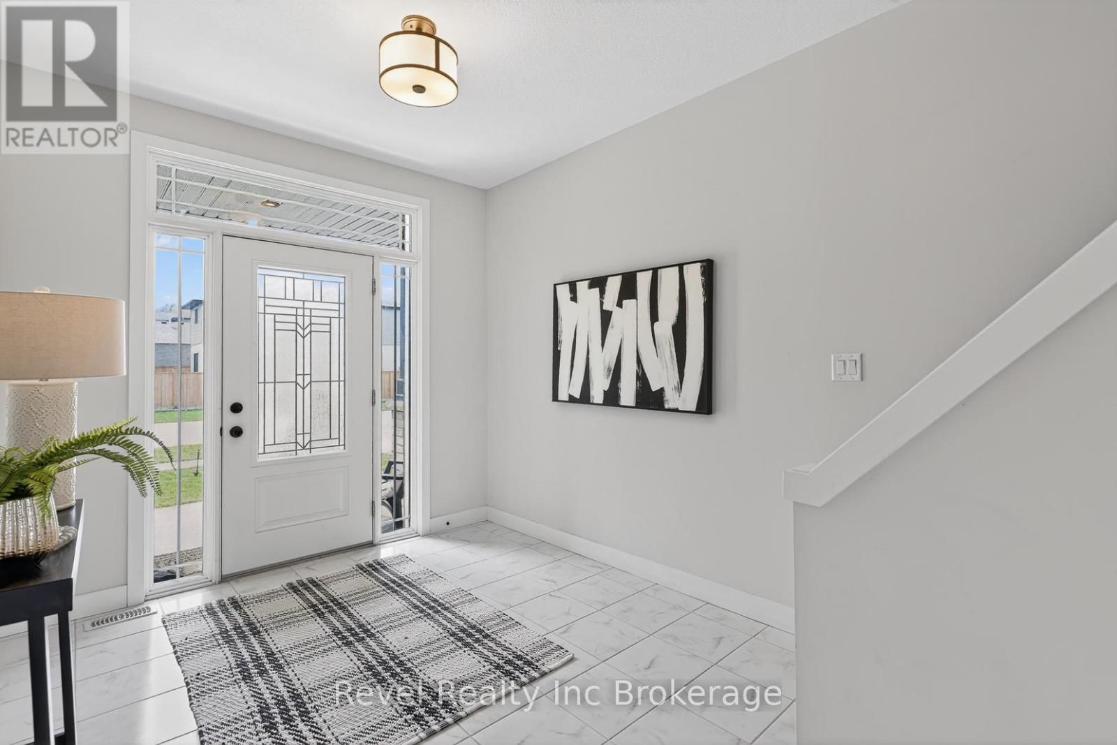 32 SUTHERLAND CRESCENT Image 9