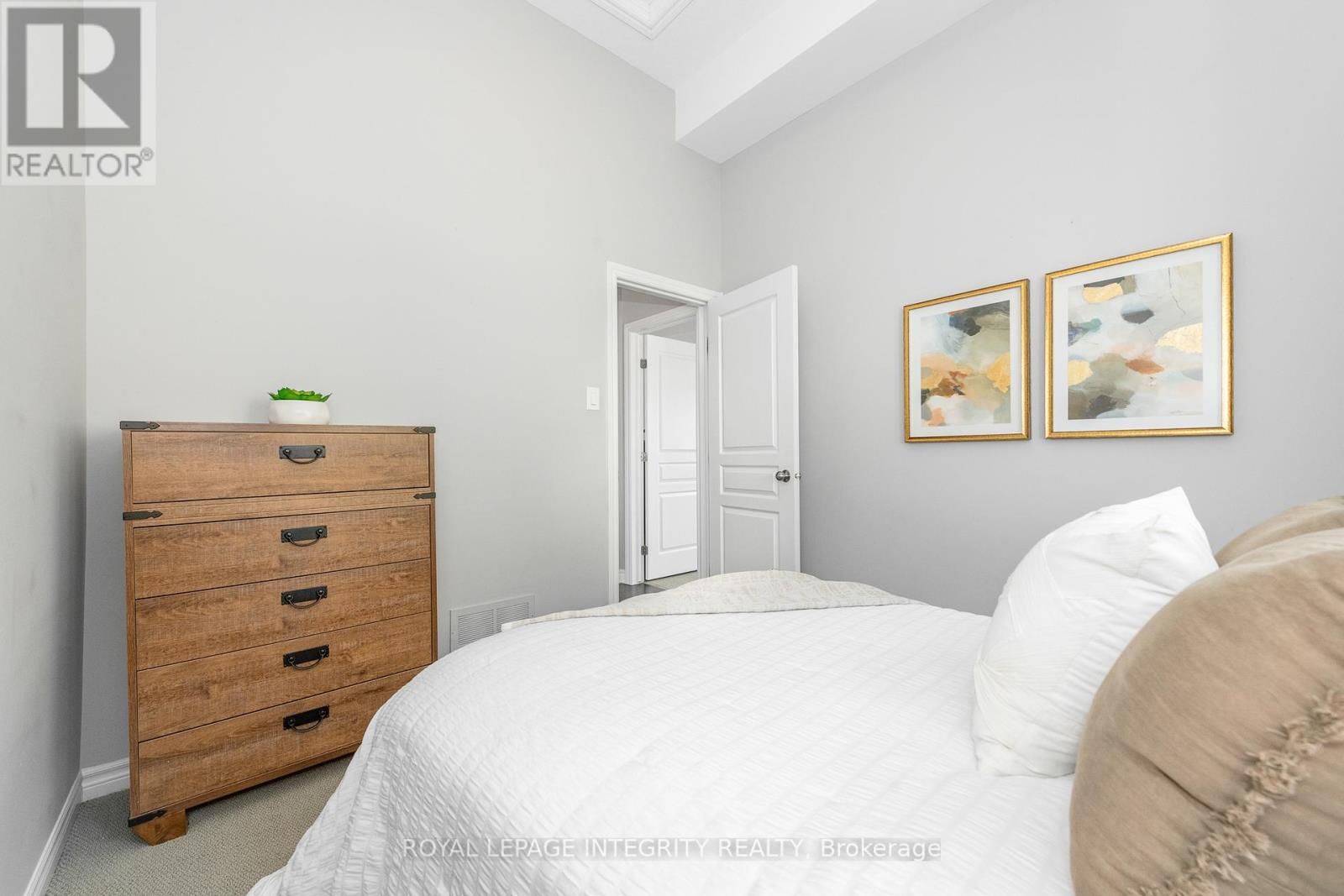 49 - 113 POPLIN STREET Image 23