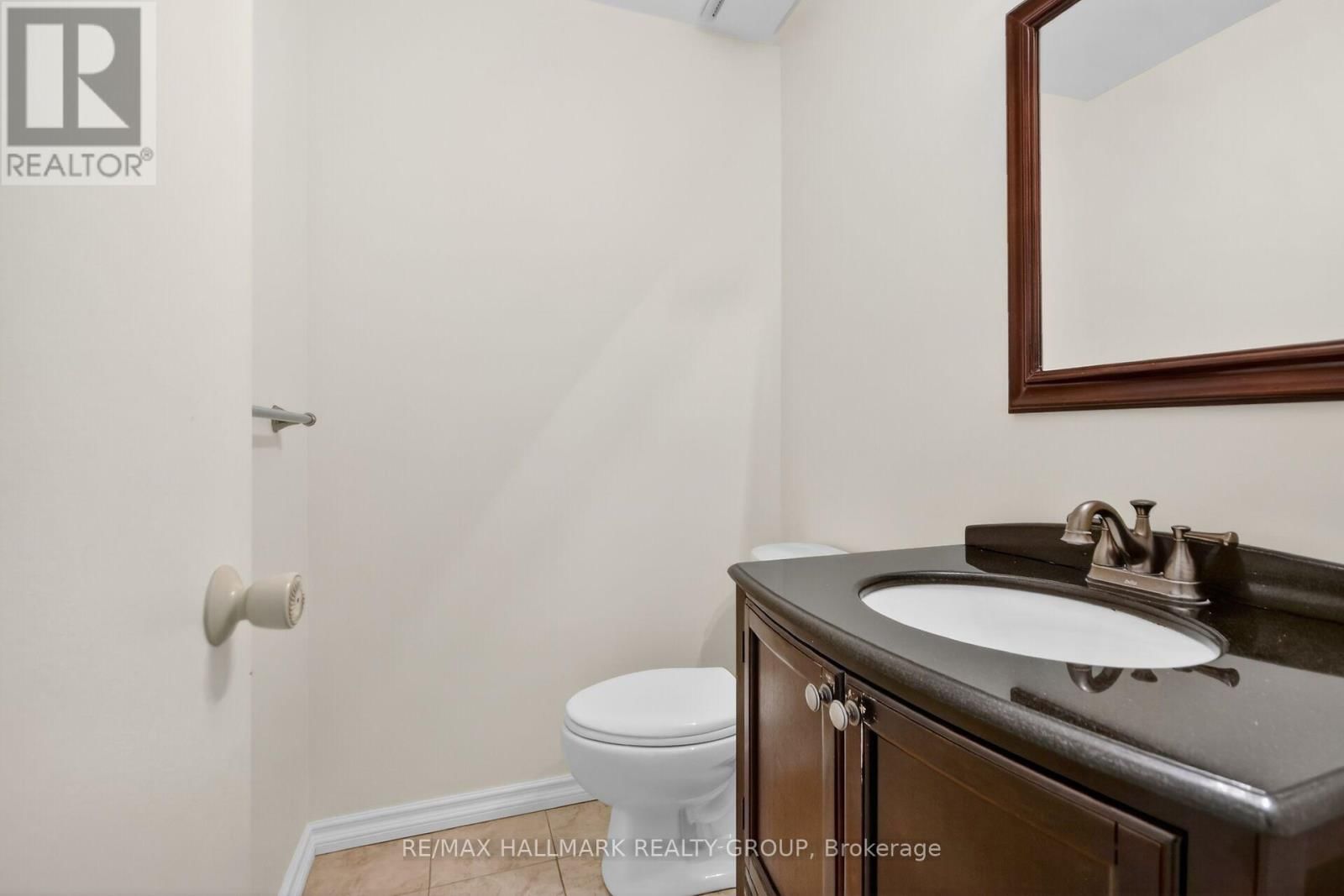 14 JALNA COURT Image 35