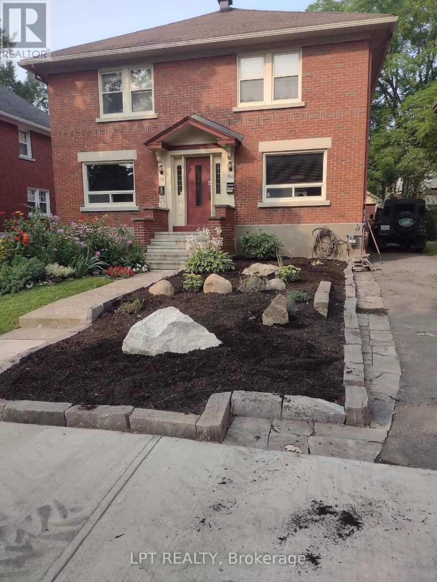 168 HURON AVENUE NORTH Image 47