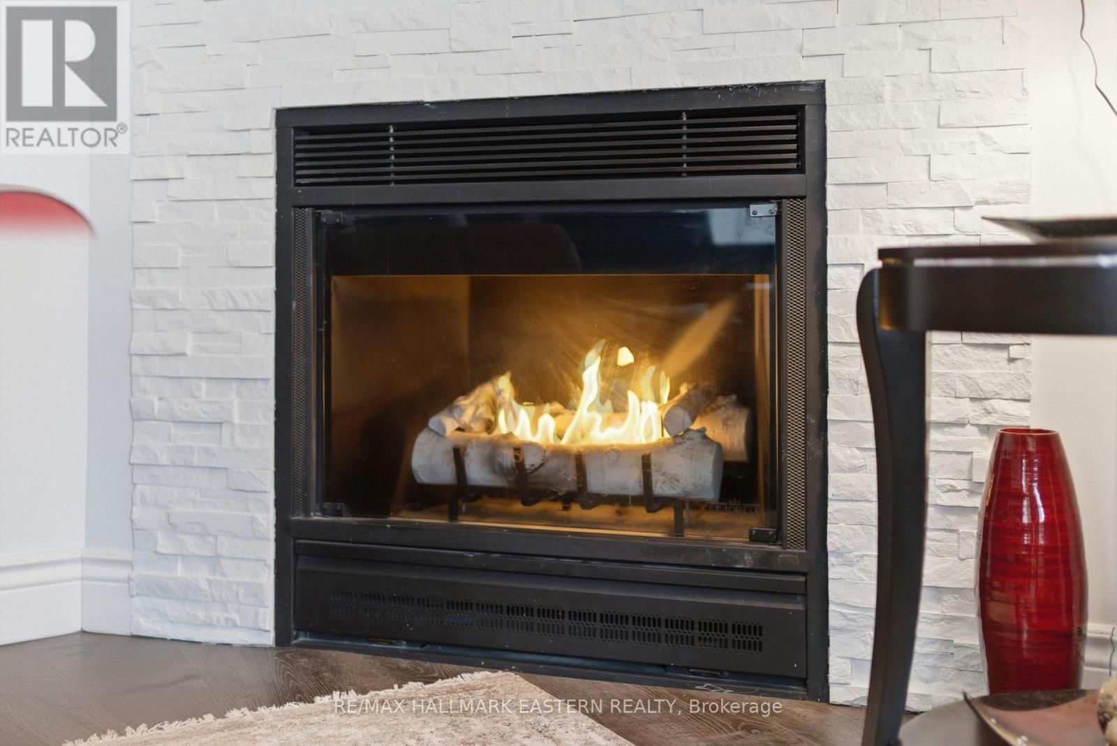 537 WILFRED DRIVE Image 13