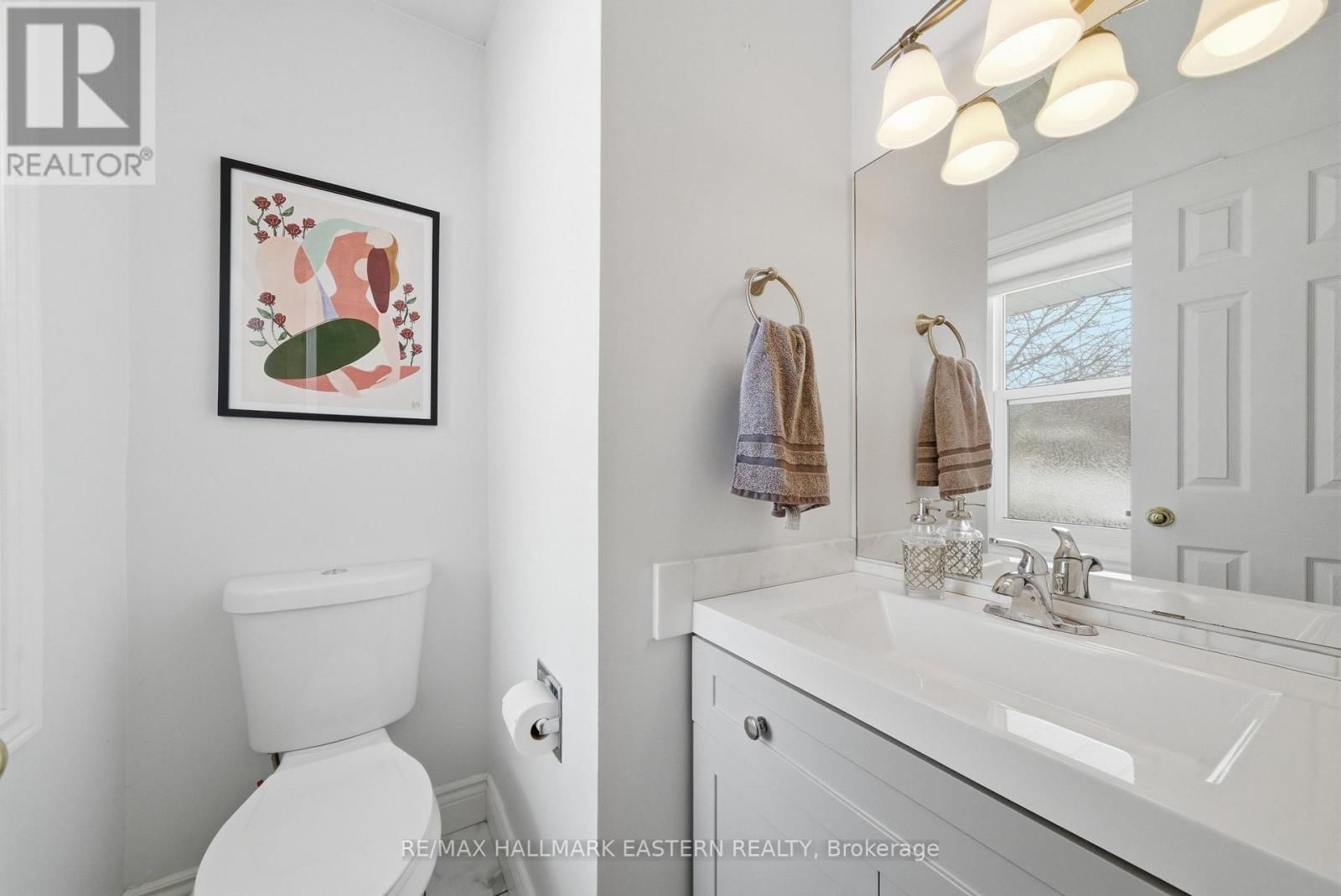 537 WILFRED DRIVE Image 15