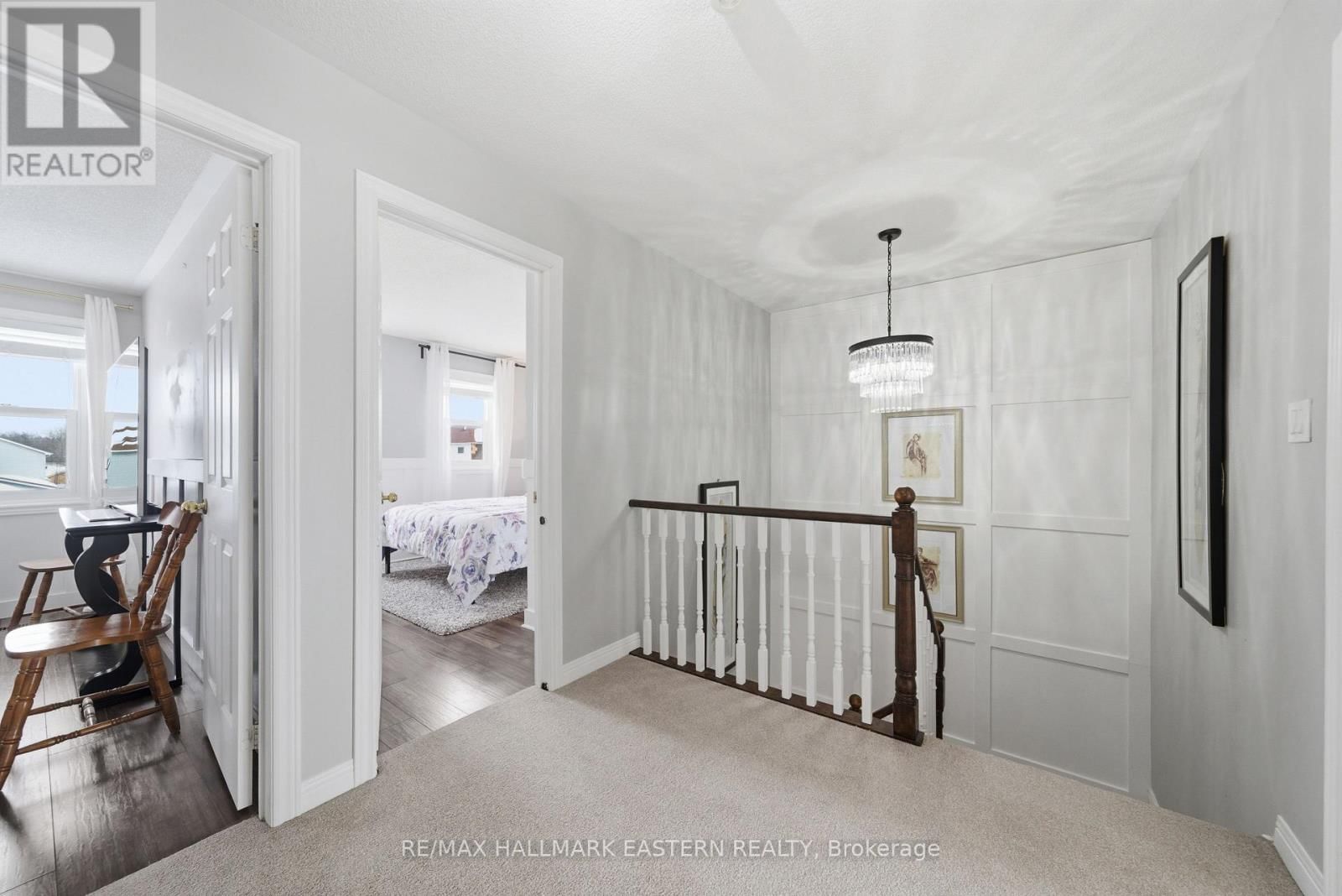 537 WILFRED DRIVE Image 18