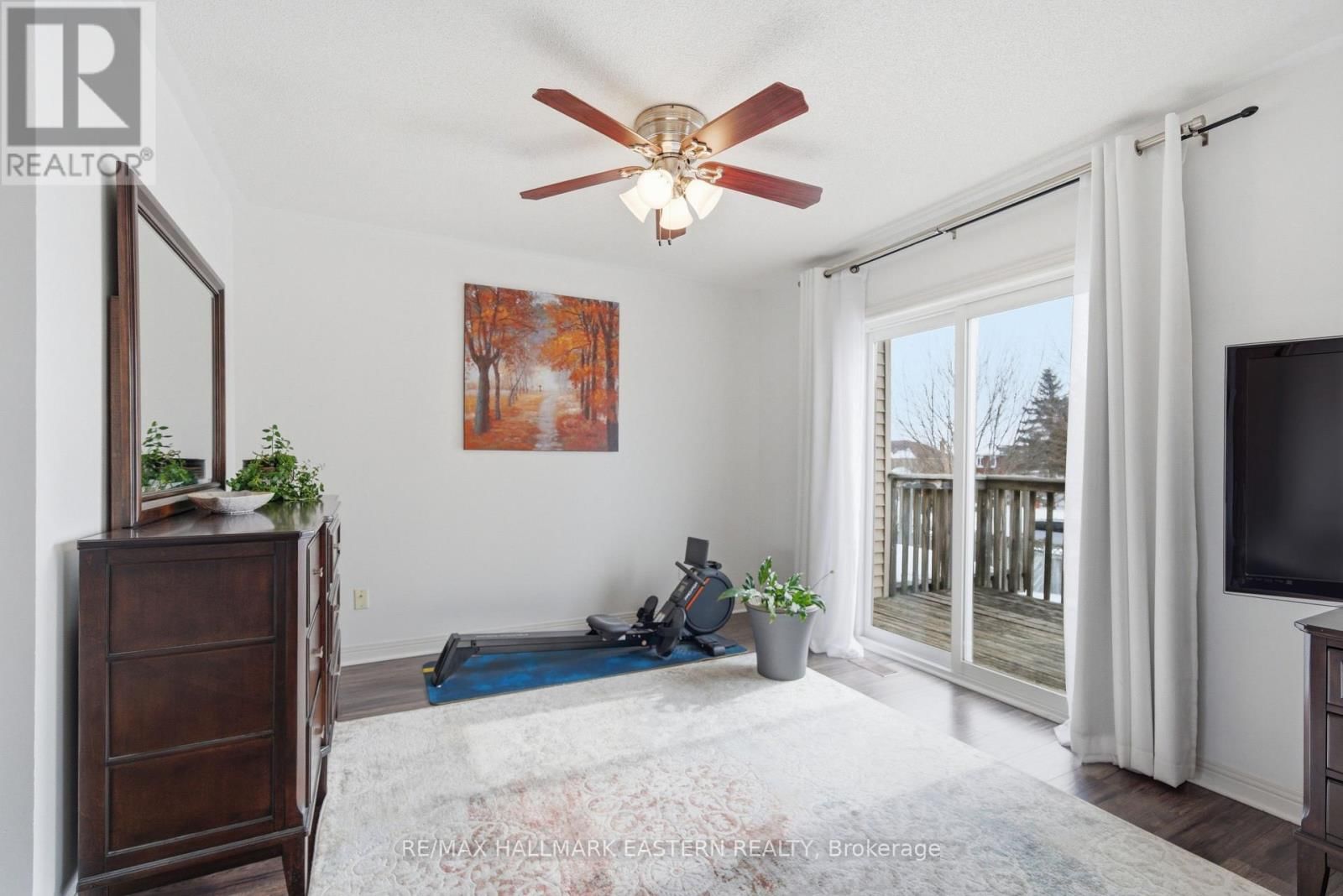 537 WILFRED DRIVE Image 21