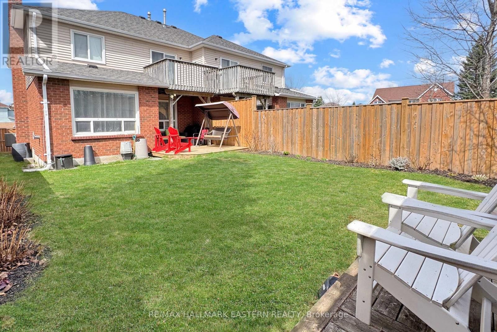 537 WILFRED DRIVE Image 3