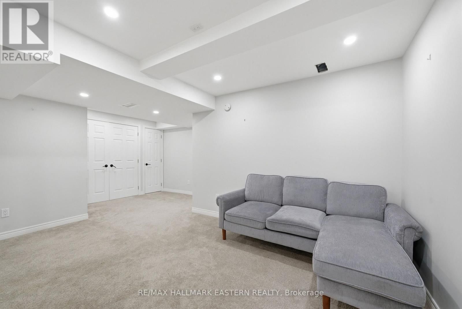 537 WILFRED DRIVE Image 36