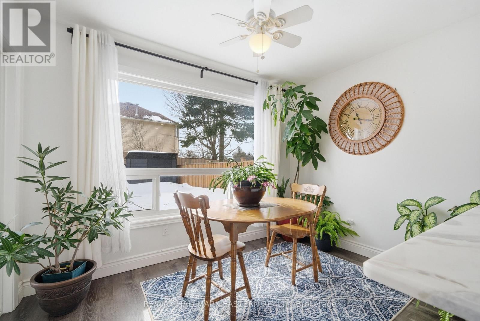 537 WILFRED DRIVE Image 8