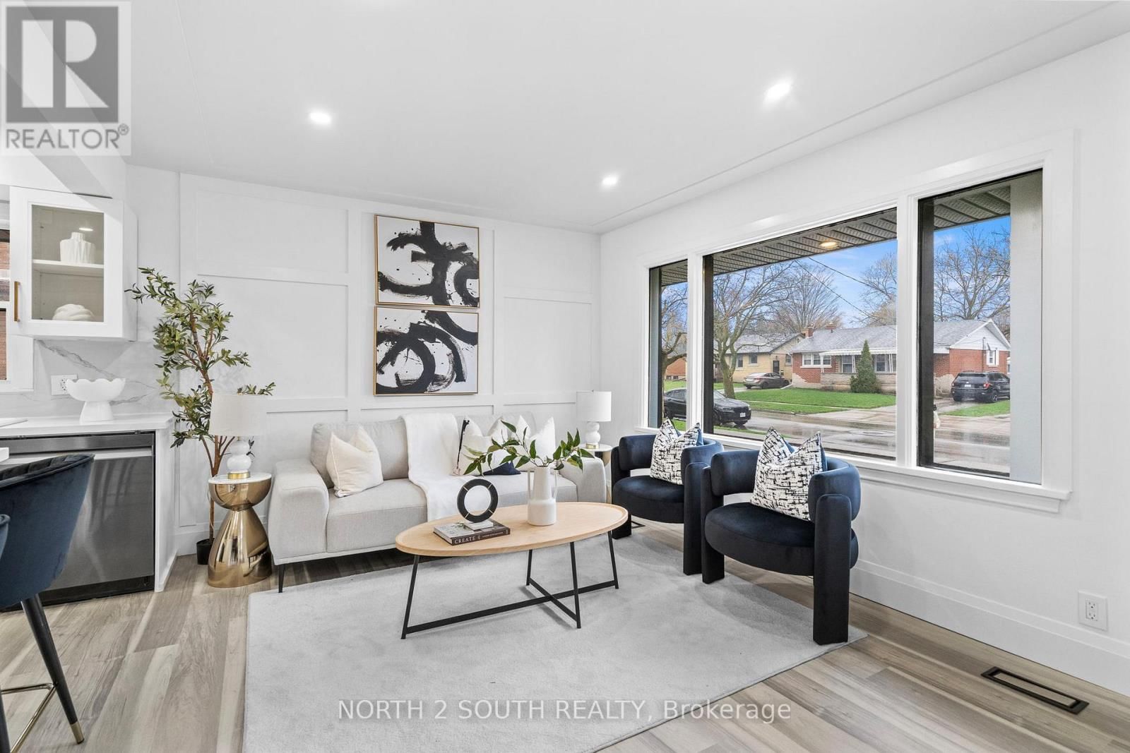 81 CLARK AVENUE Image 14