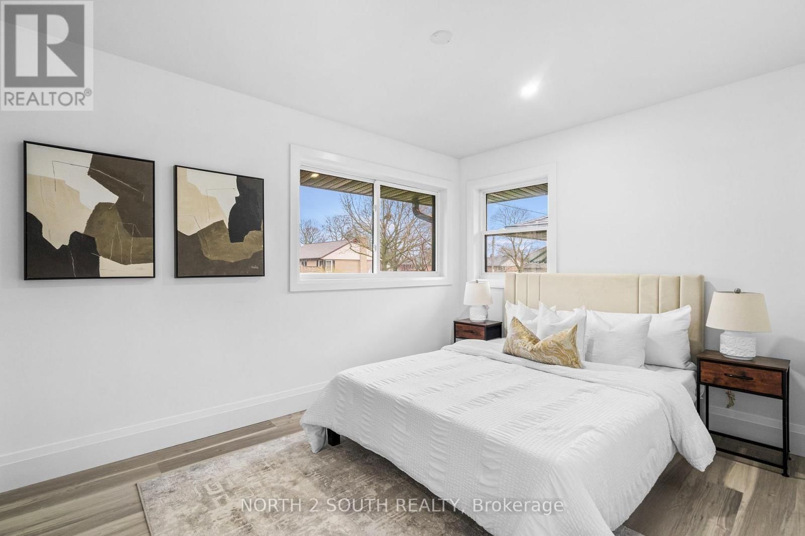 81 CLARK AVENUE Image 21