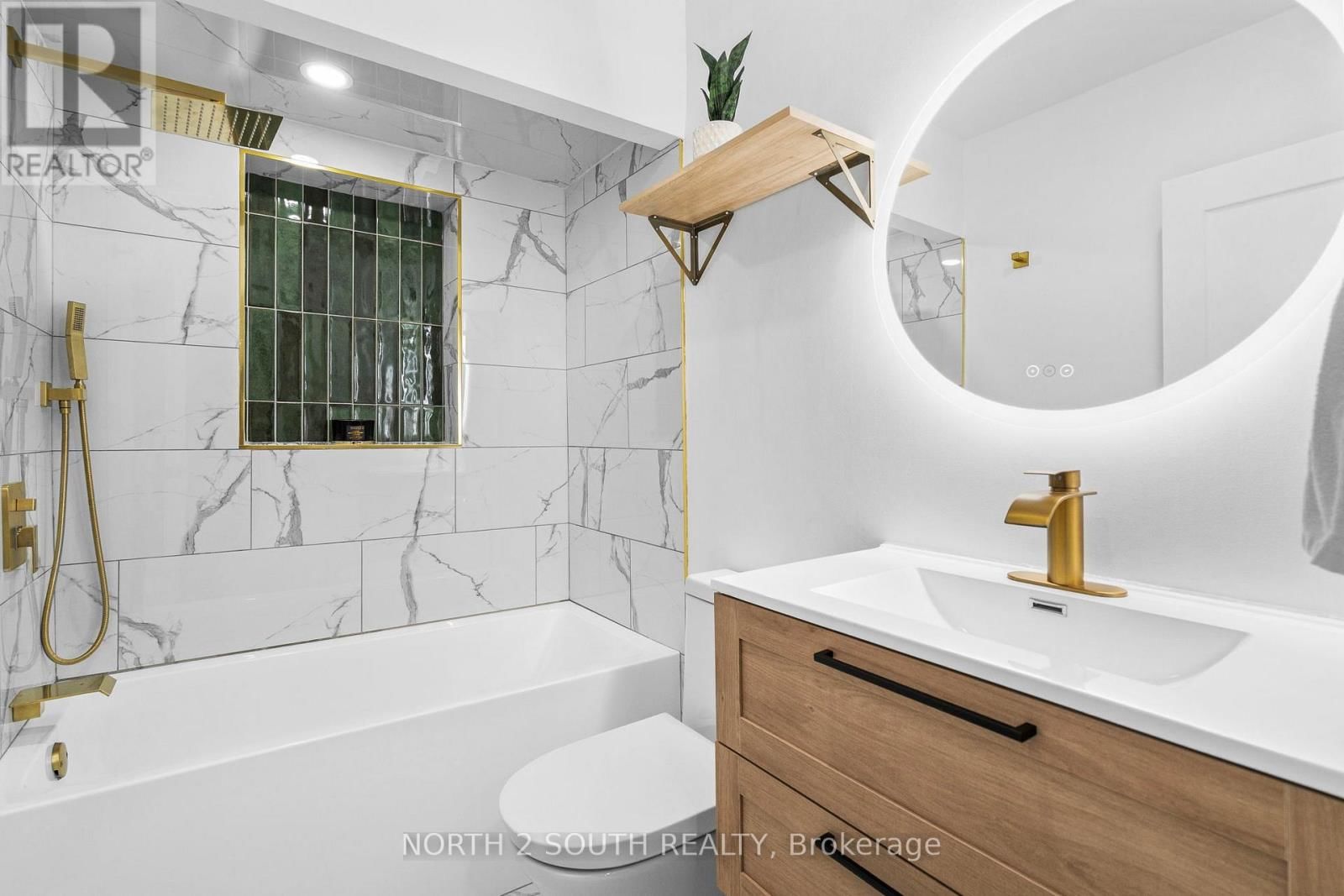 81 CLARK AVENUE Image 24