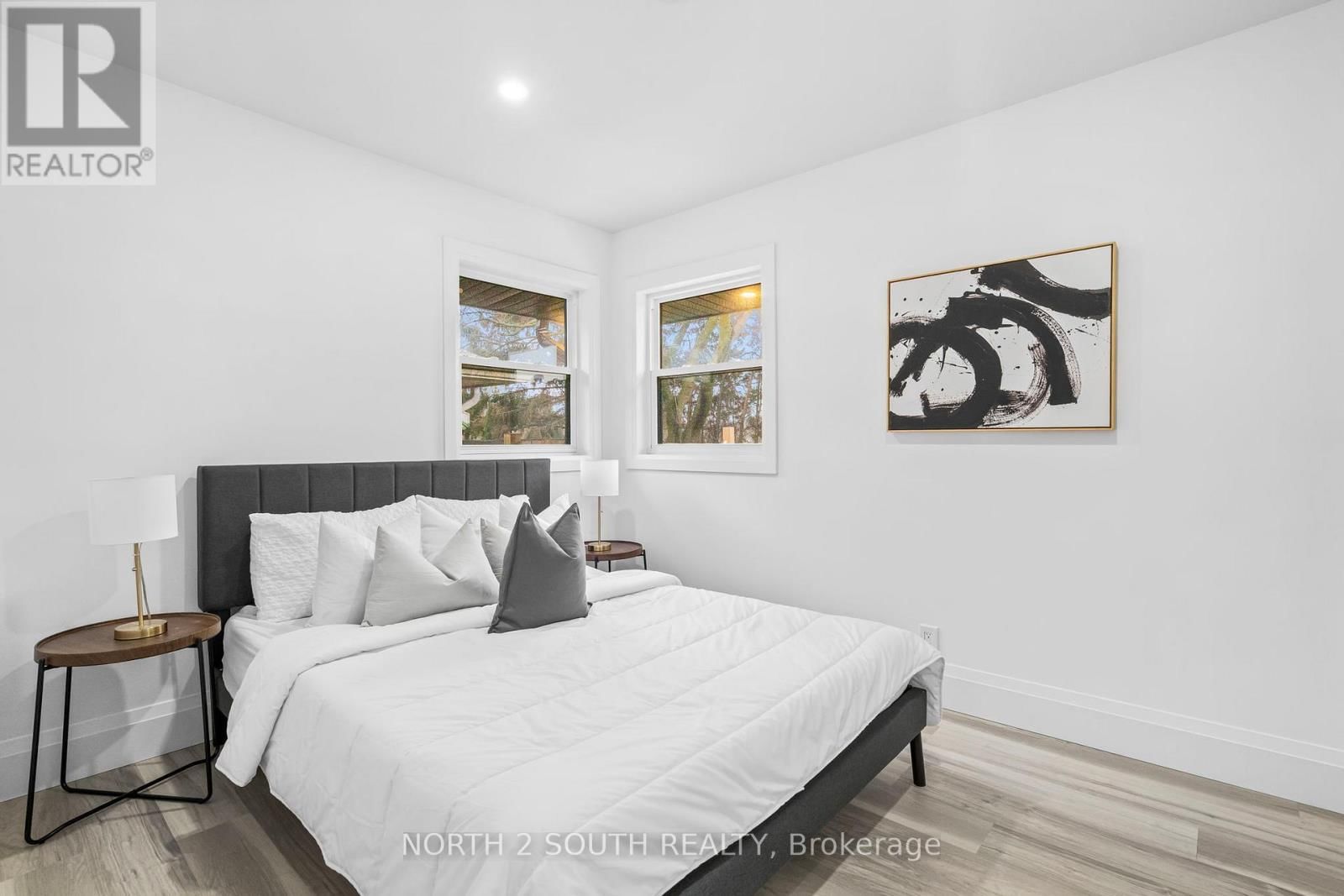 81 CLARK AVENUE Image 27