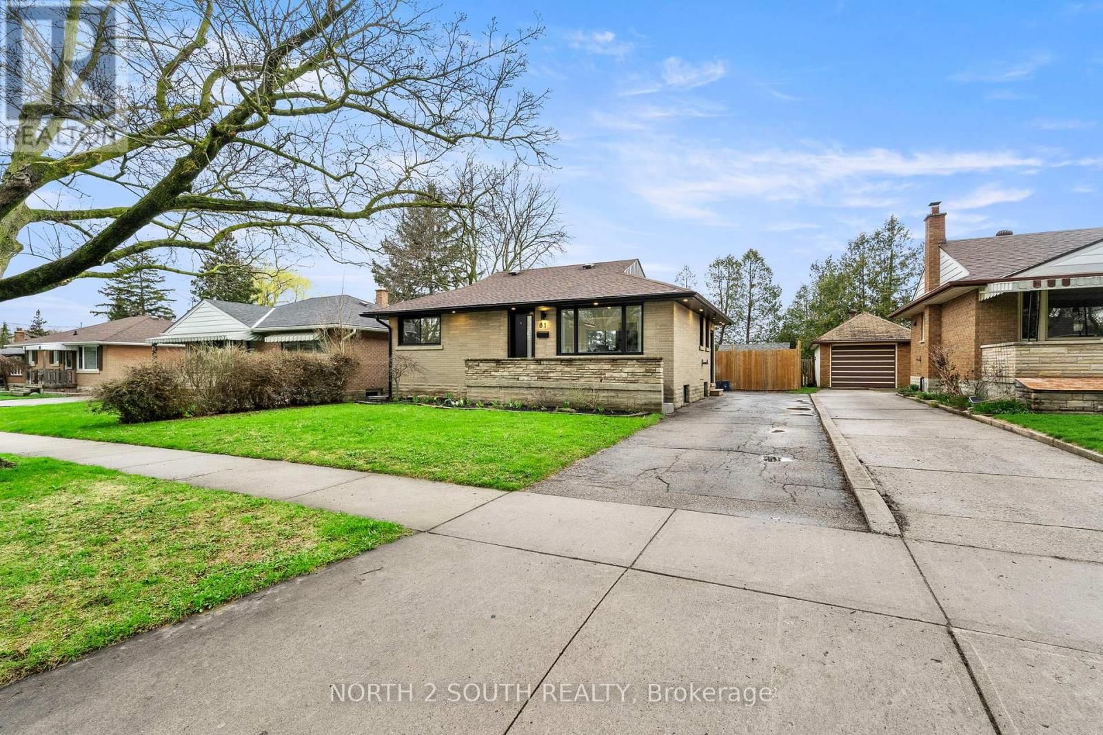 81 CLARK AVENUE Image 42