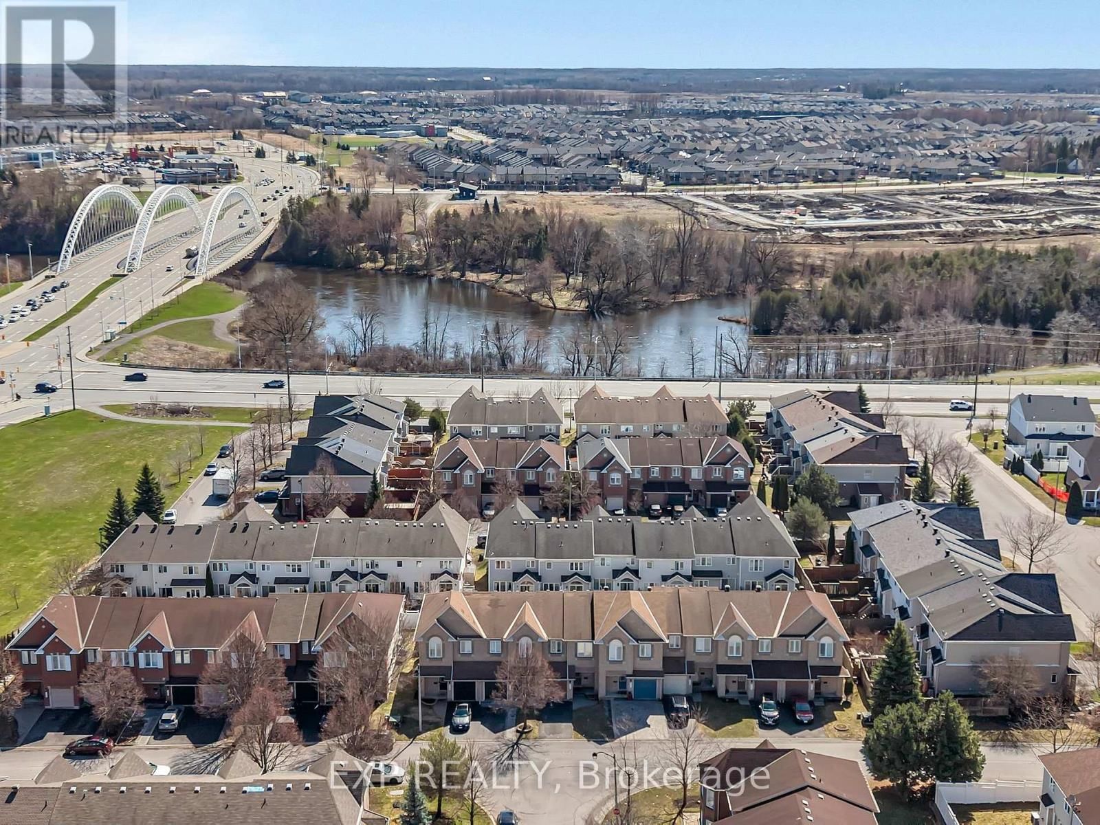 359 BAKEWELL CRESCENT Image 2