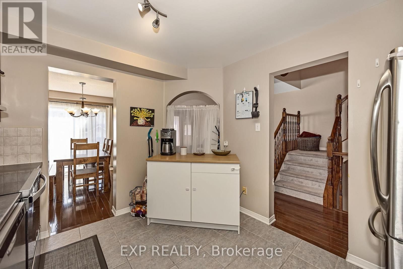 359 BAKEWELL CRESCENT Image 5