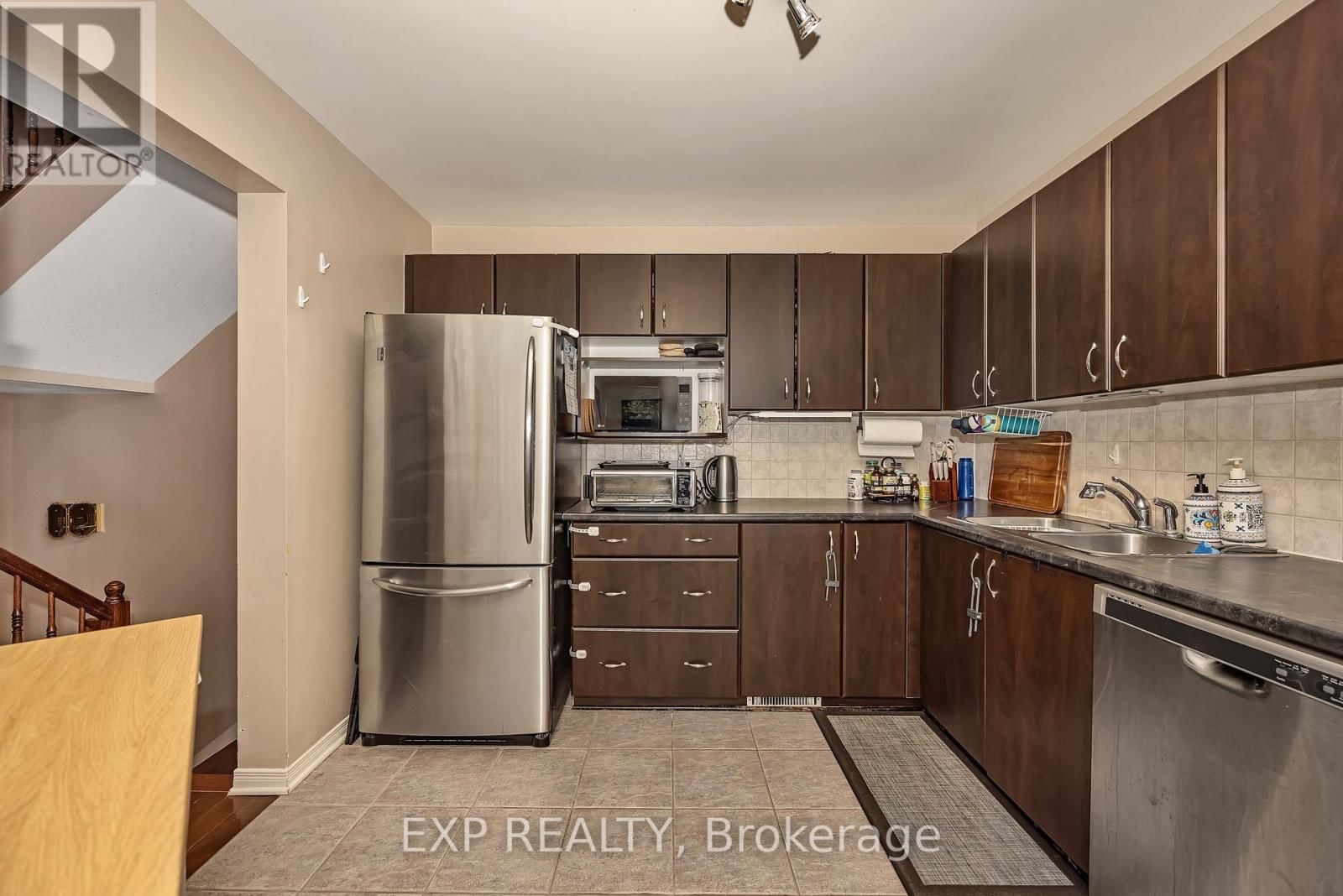 359 BAKEWELL CRESCENT Image 7