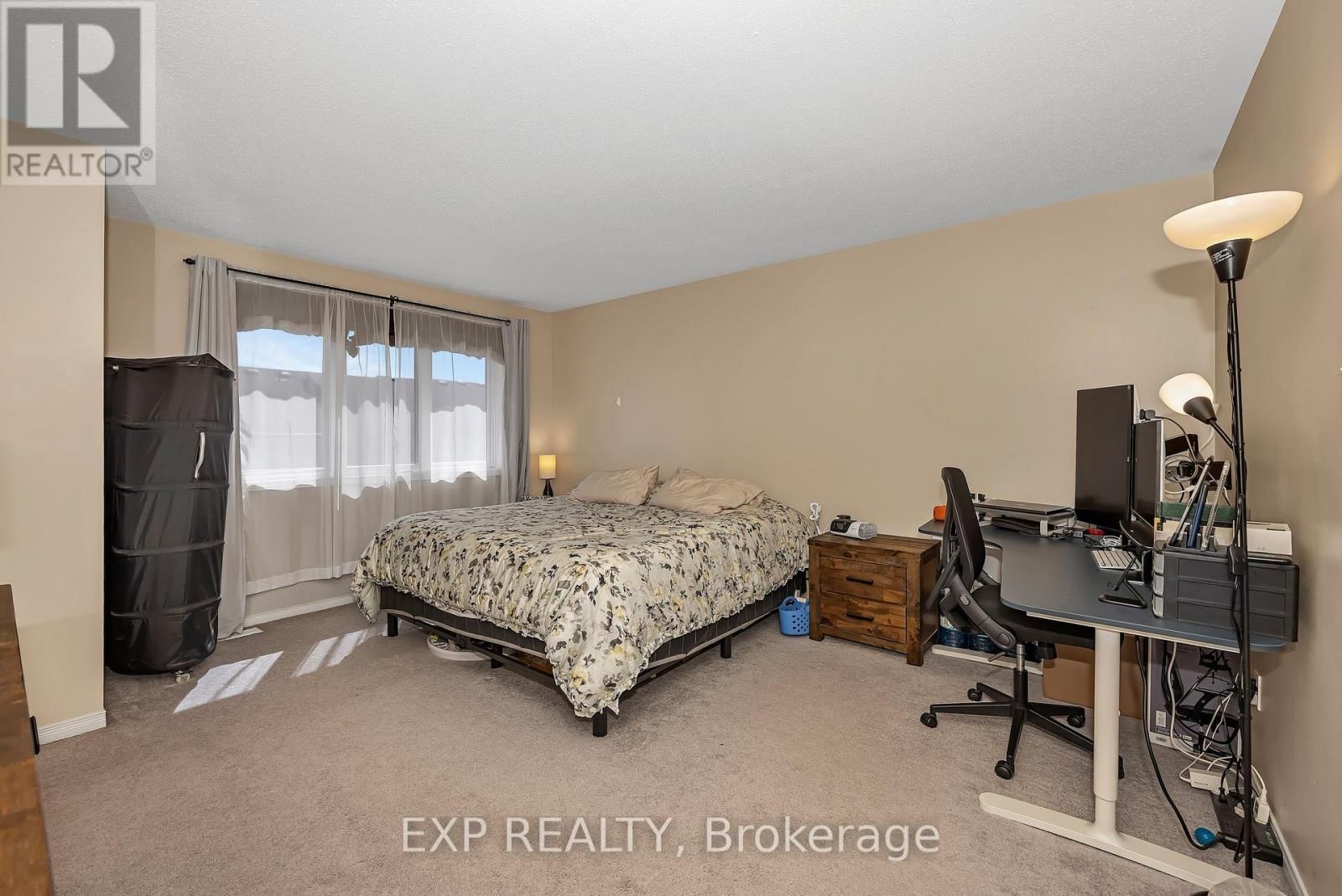 359 BAKEWELL CRESCENT Image 9