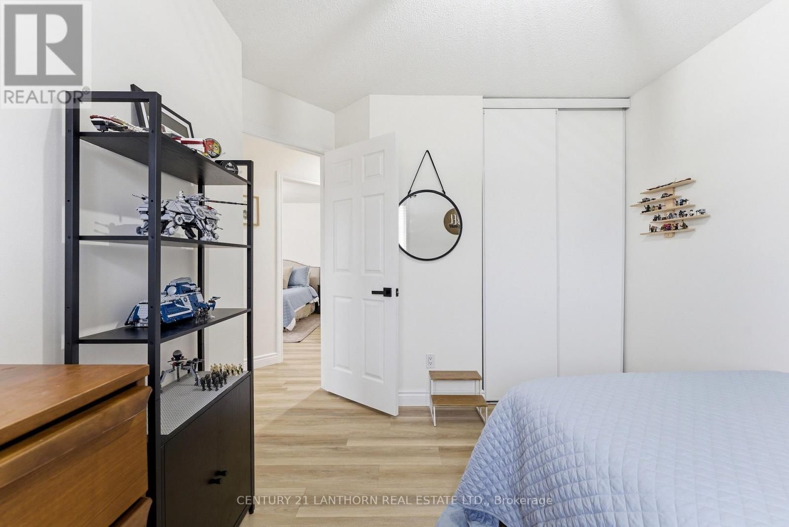 75 GEARIN STREET Image 24