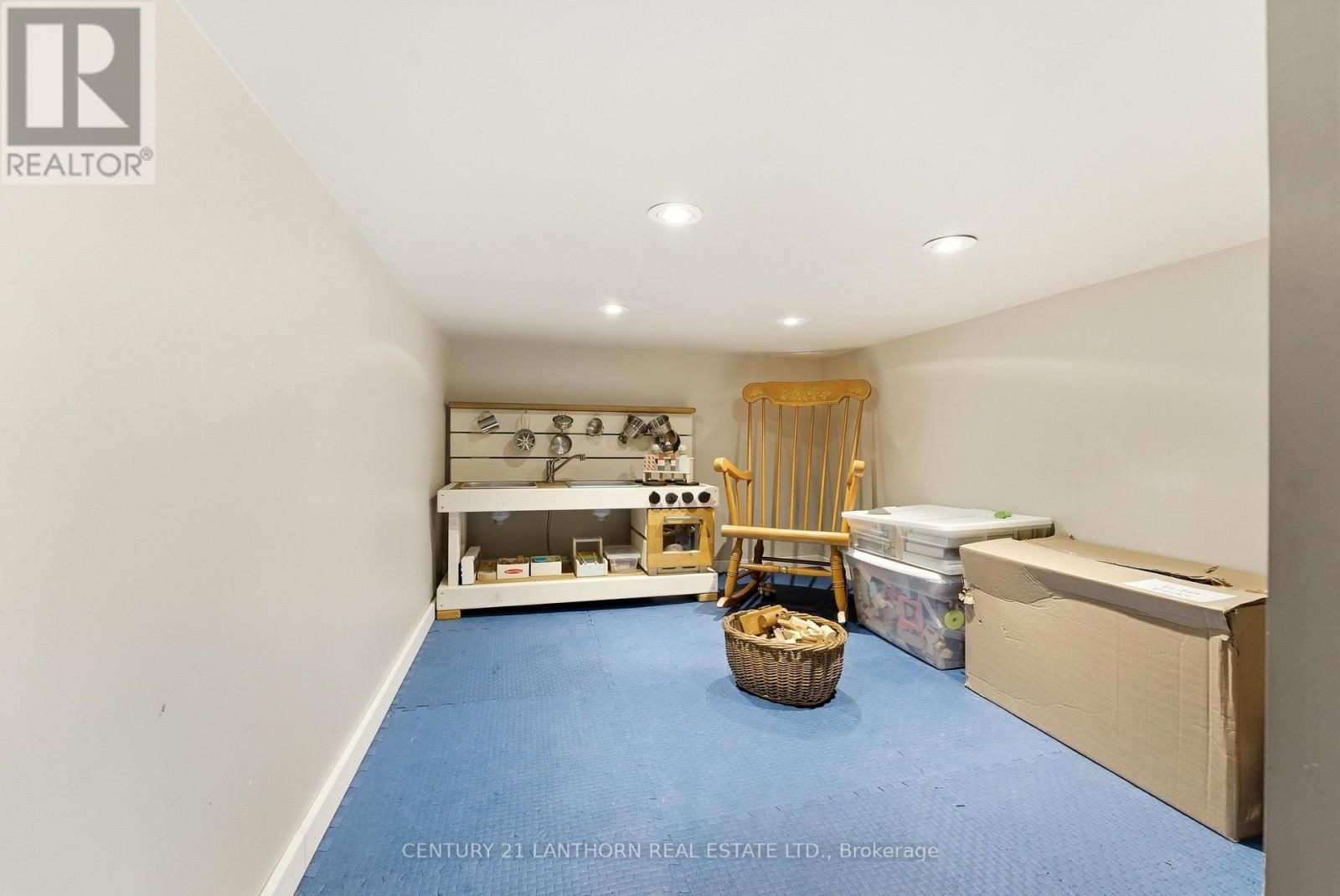 75 GEARIN STREET Image 29