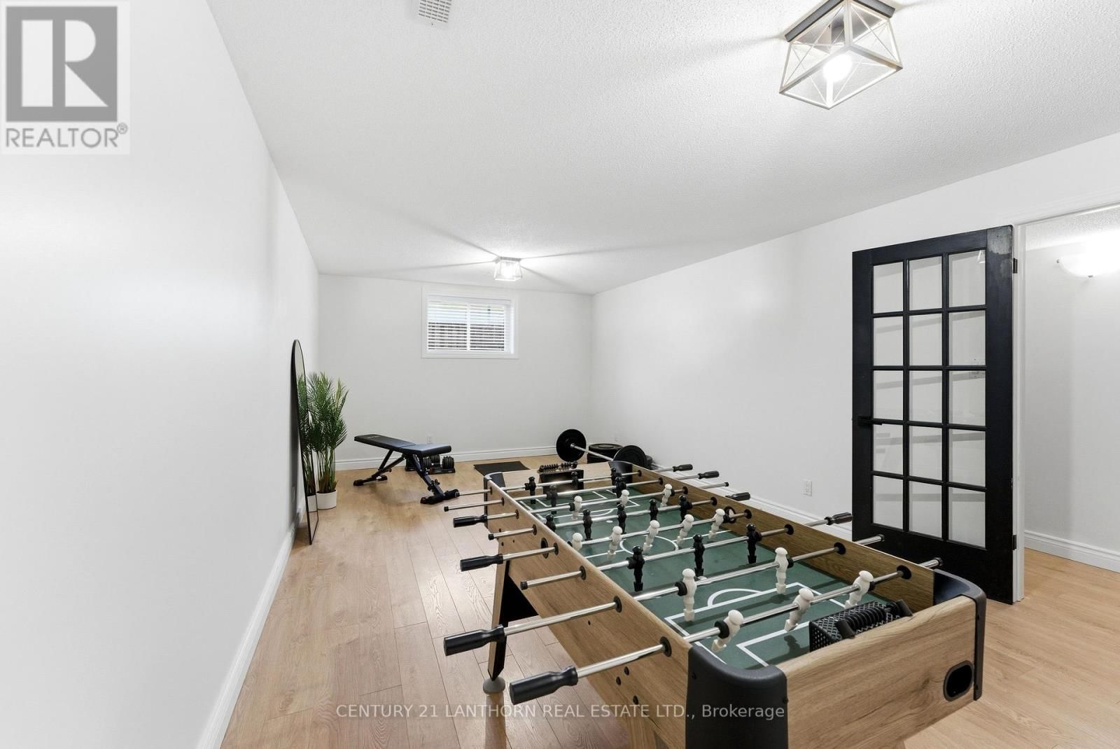 75 GEARIN STREET Image 33