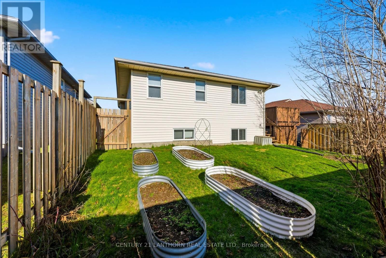 75 GEARIN STREET Image 39