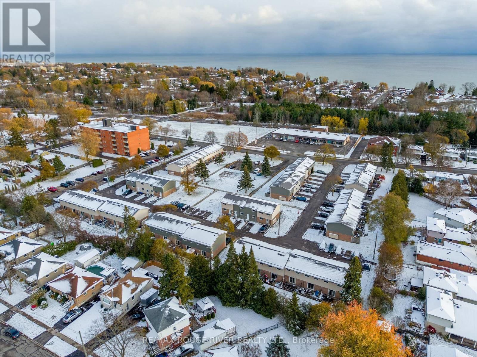 C3 - 400 WESTWOOD DRIVE Image 29