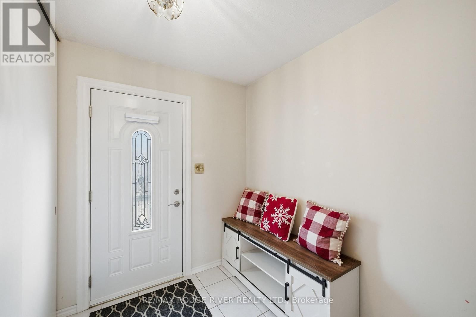 C3 - 400 WESTWOOD DRIVE Image 5